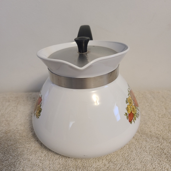 Corning Ware Kettle - Spice Of Life - 6-Cup Coffee/Tea pot with Lid - Picture 3 of 15
